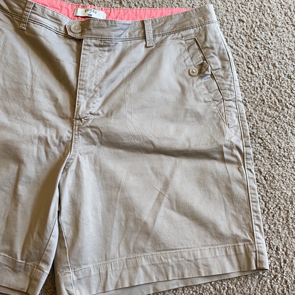 Riders by Lee Kahki Shorts - Picture 2 of 5